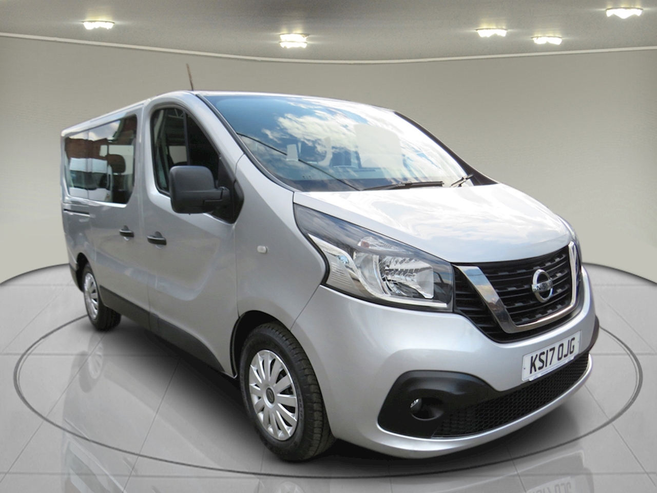 nissan nv